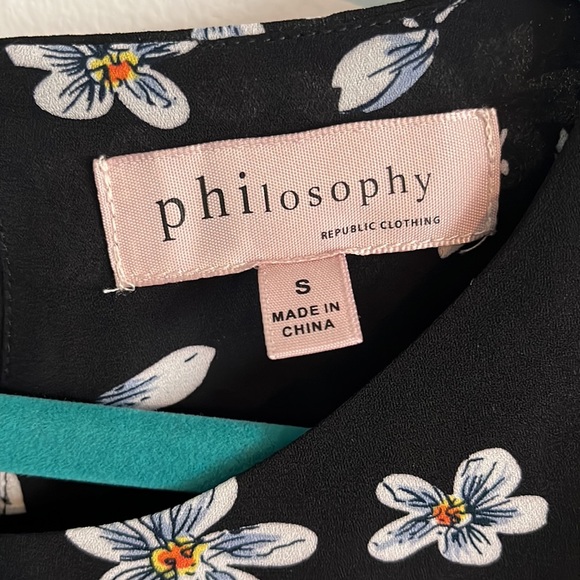 Floral Philosophy Top - Picture 4 of 6